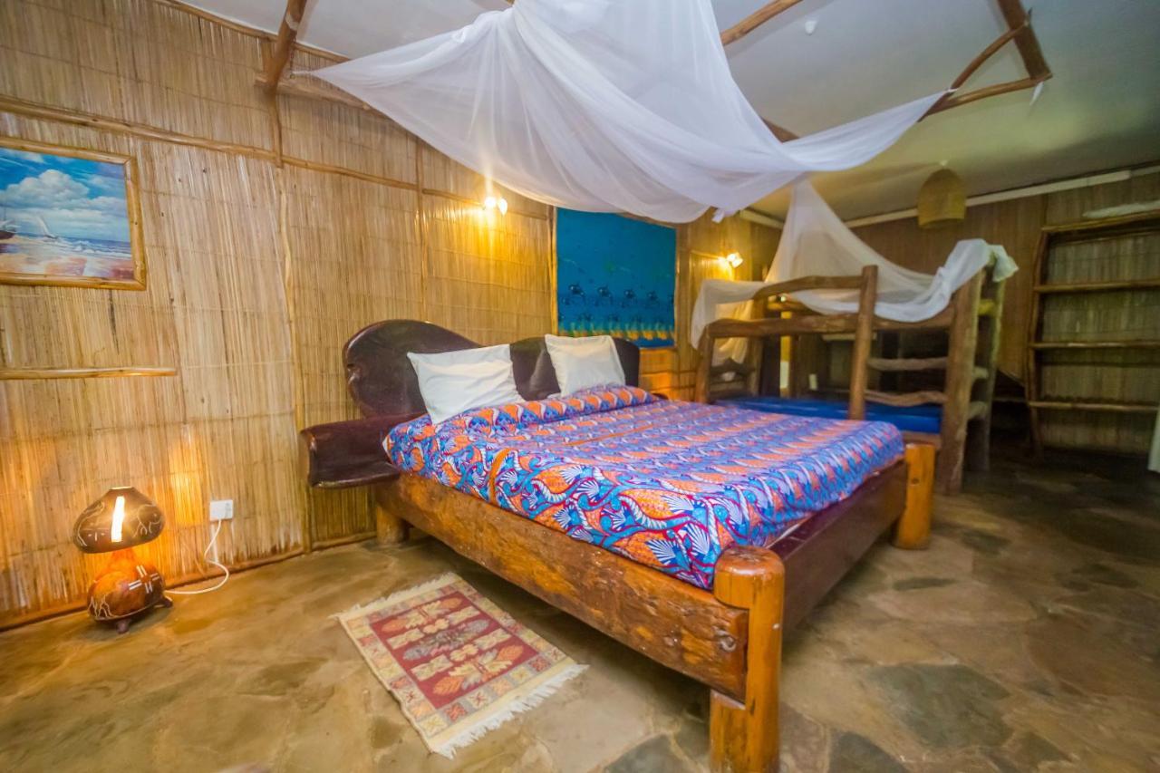 Ziwa Beach Resort Bamburi Exterior photo