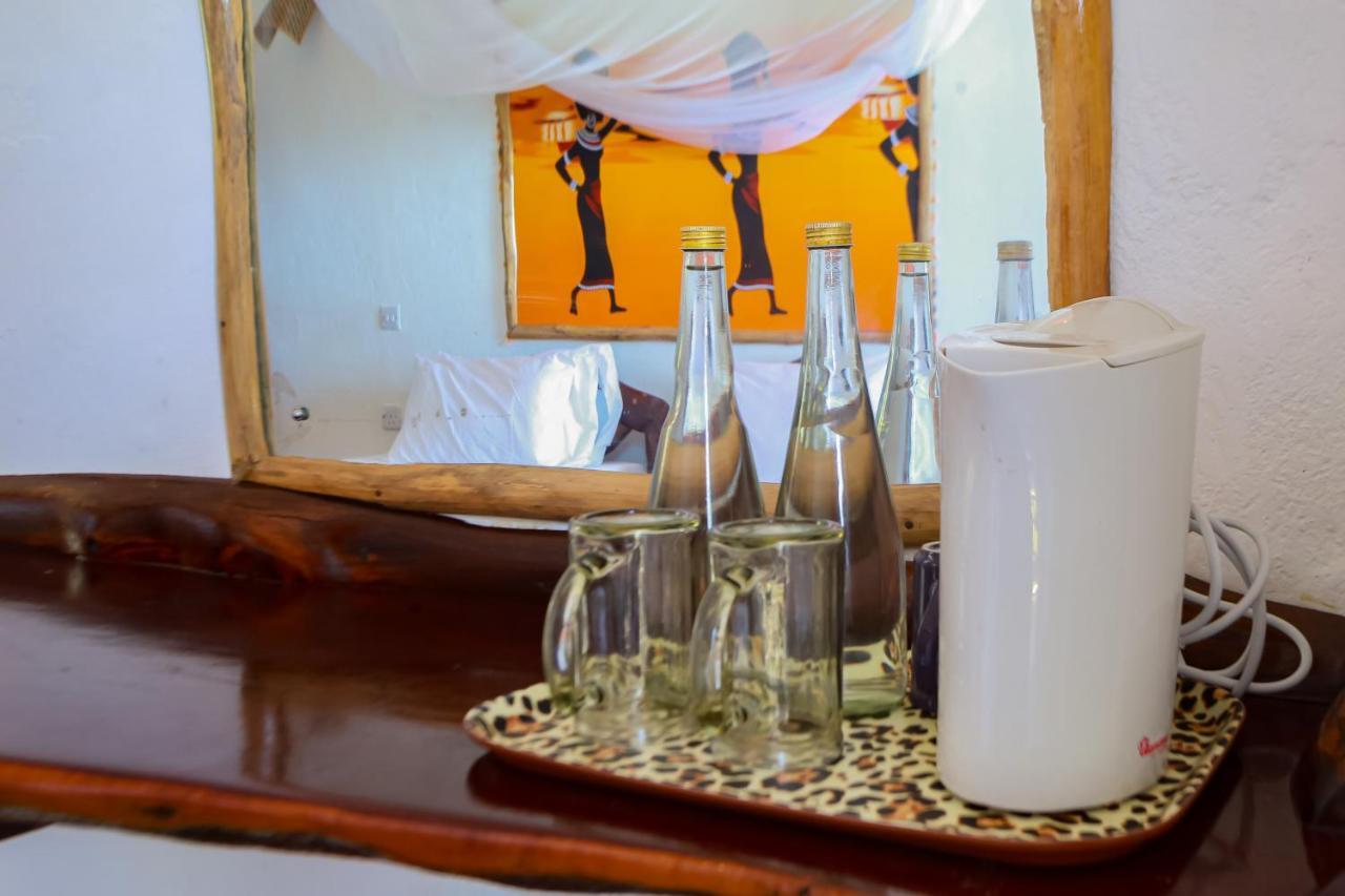 Ziwa Beach Resort Bamburi Exterior photo