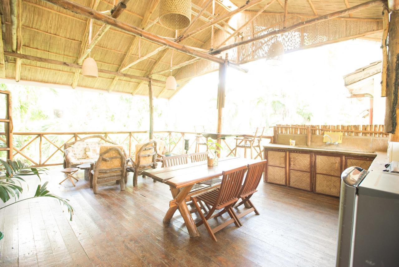 Ziwa Beach Resort Bamburi Exterior photo
